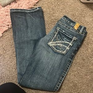 MAURICES BRAND NEW JEANS
